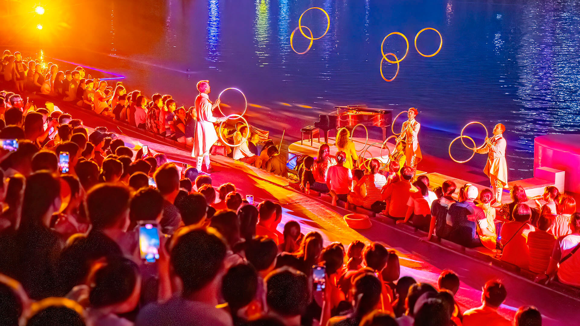 Tiết mục trình diễn “tung hứng” từ gia đình ngôi sao Teslenko sẽ xuất hiện trong show diễn “Symphony of River”.