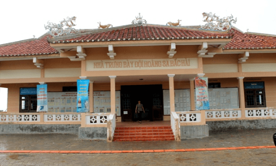 nha-trung-bay-hoang-sa-bac-hai