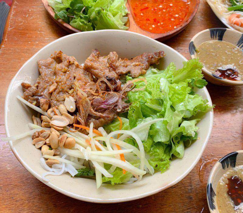 Quán bán bún thịt nướng ngon Đà Nẵng