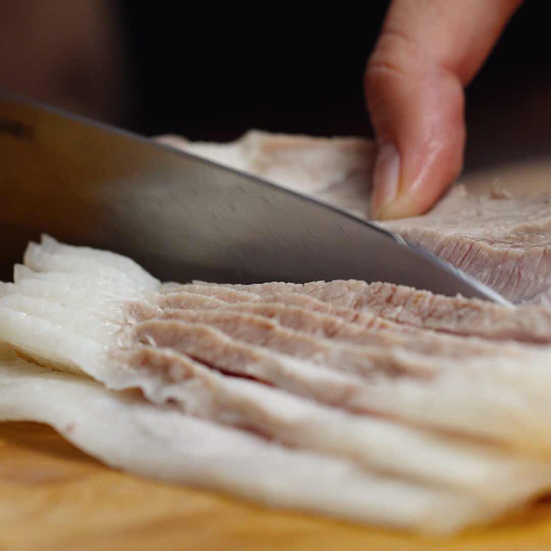 thịt heo cuốn bánh tráng