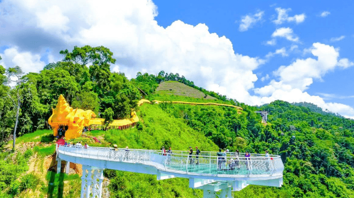 cổng trời Đông giang